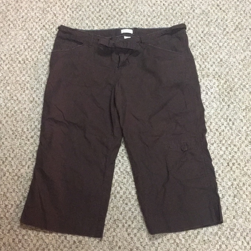 Maurice’s Brown Capri Pant